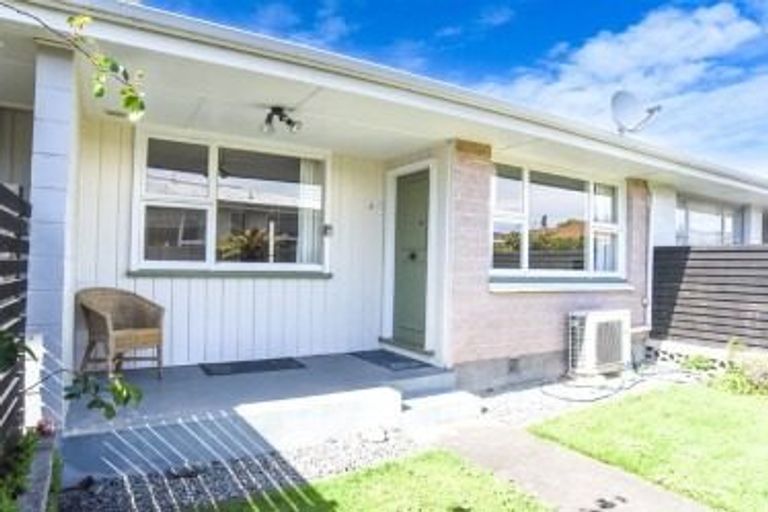 Photo of property in 4/240 Springfield Road, St Albans, Christchurch, 8014