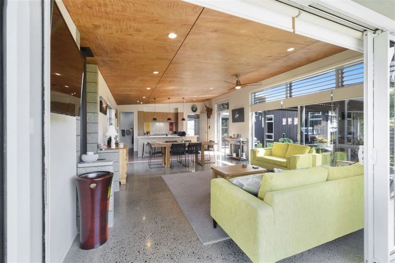 Photo of property in 5 Laurent Way, Ohau, Levin, 5570