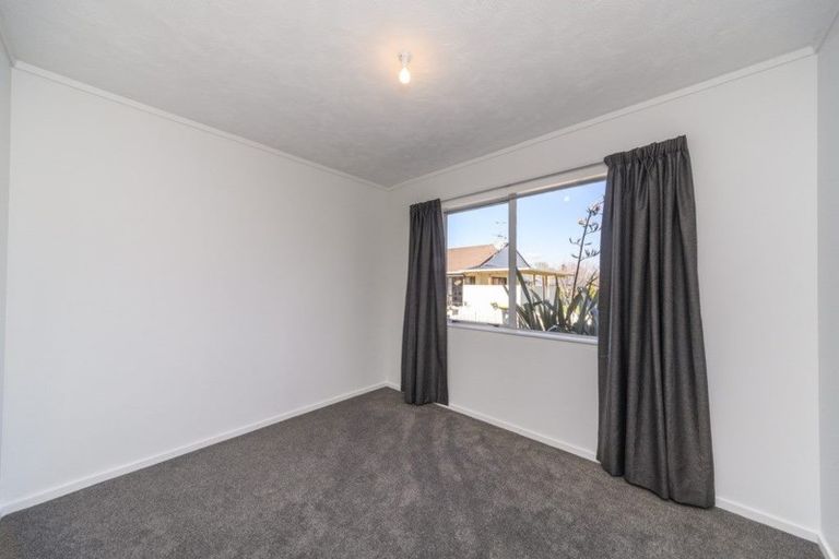 Photo of property in 52a Newton Place, Westbrook, Palmerston North, 4412