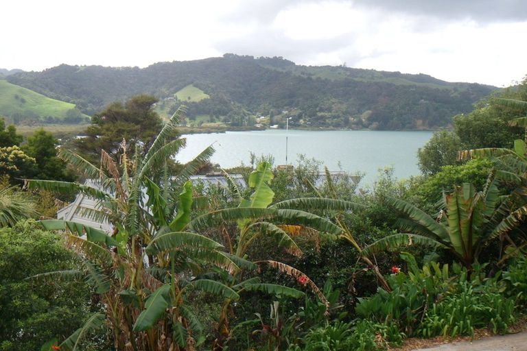 Photo of property in 68 Beach Road, Onerahi, Whangarei, 0110