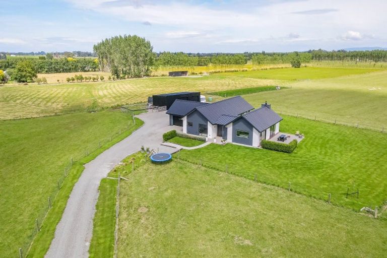 Photo of property in 141 Devereux Road, Winton, 9782