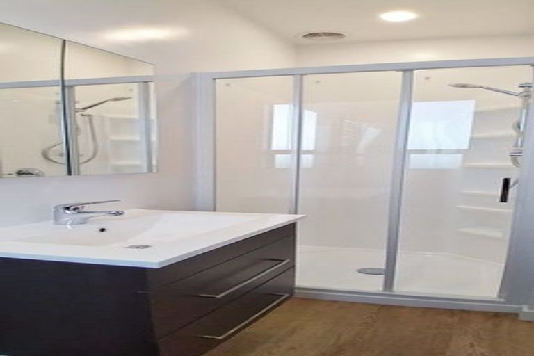 Photo of property in 128 Warden Street, Shirley, Christchurch, 8013