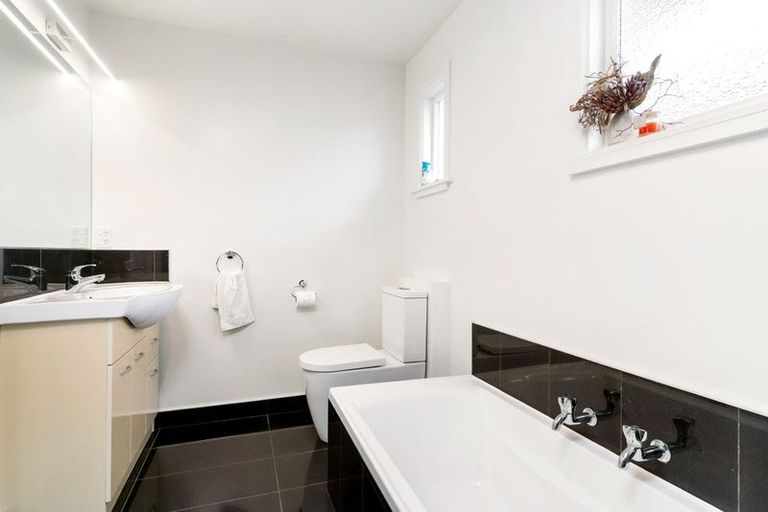 Photo of property in 544 Halswell Road, Halswell, Christchurch, 8025