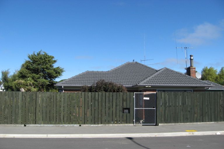 Photo of property in 2 Vinnell Street, Parkside, Timaru, 7910