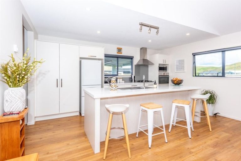 Photo of property in 14 Tuamotu Park, Wainui, Gisborne, 4010