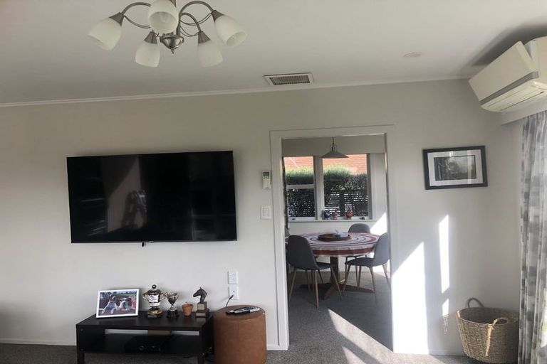 Photo of property in 32 Burns Street, Leamington, Cambridge, 3432