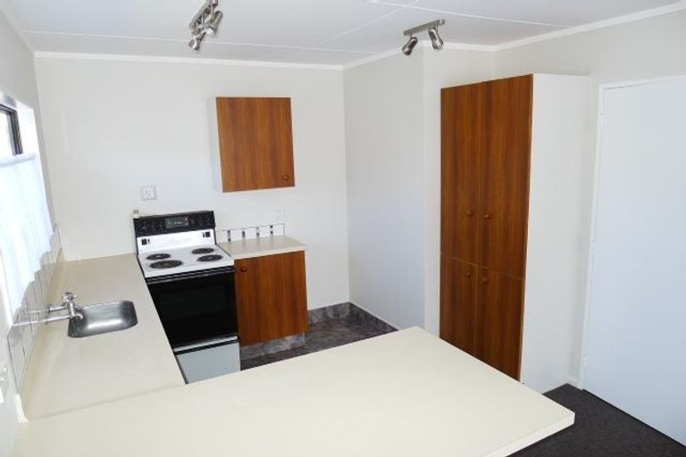 Photo of property in 9 Linwood Drive, Paraparaumu, 5032