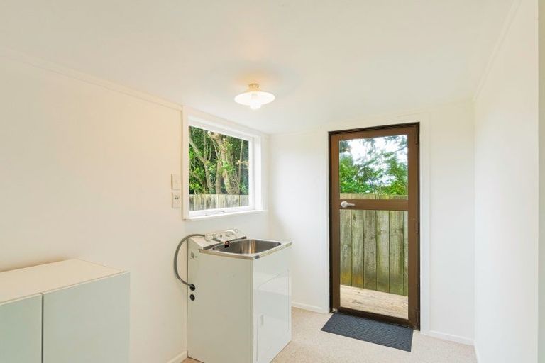 Photo of property in 3 Anga Street, Tangimoana, 4822