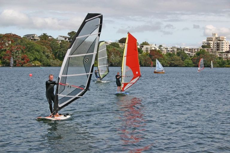 Photo of property in 3/240 Hurstmere Road, Takapuna, Auckland, 0622