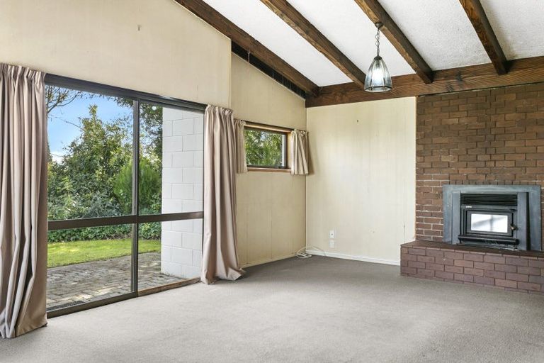 Photo of property in 60 Invergarry Road, Hilltop, Taupo, 3330