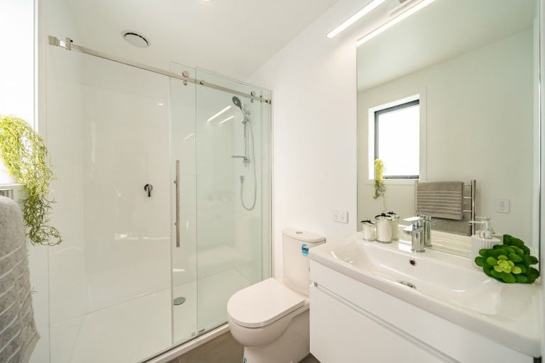 Photo of property in 5 Garfield Street, Brooklyn, Wellington, 6021