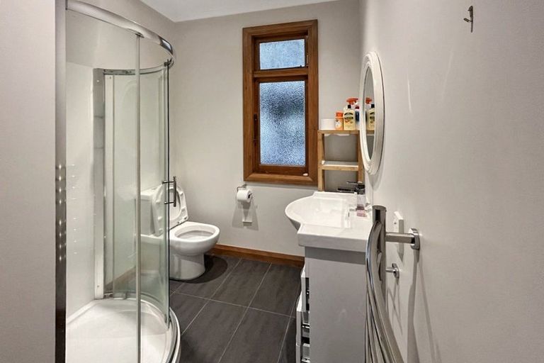 Photo of property in 38 Guy Avenue, Takaro, Palmerston North, 4410