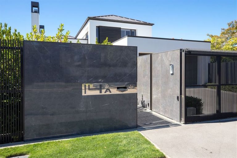 Photo of property in 14a Jacksons Road, Merivale, Christchurch, 8014