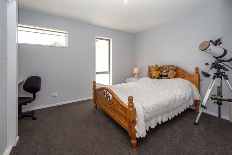Photo of property in 39 Hardy Street, New Brighton, Christchurch, 8061