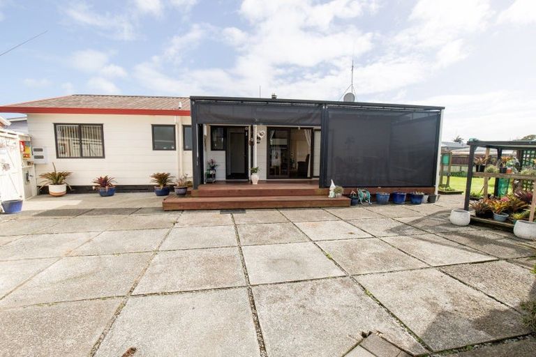 Photo of property in 5 Parfitt Place, Ngatea, 3503