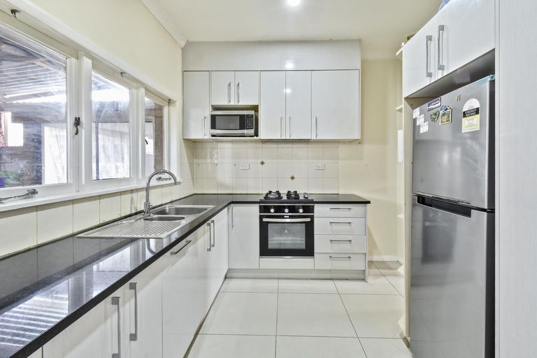 Photo of property in 3 Overton Road, Papatoetoe, Auckland, 2025