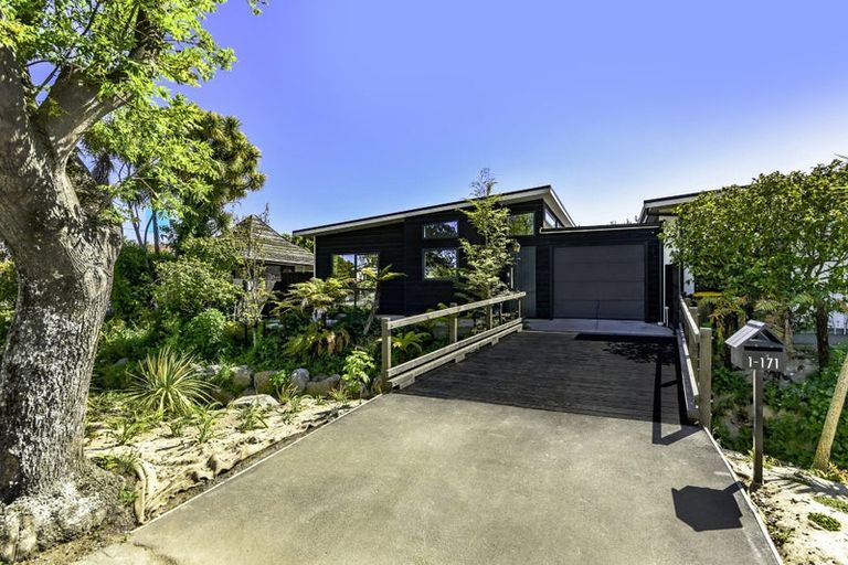 Photo of property in 1/171 Stapletons Road, Richmond, Christchurch, 8013