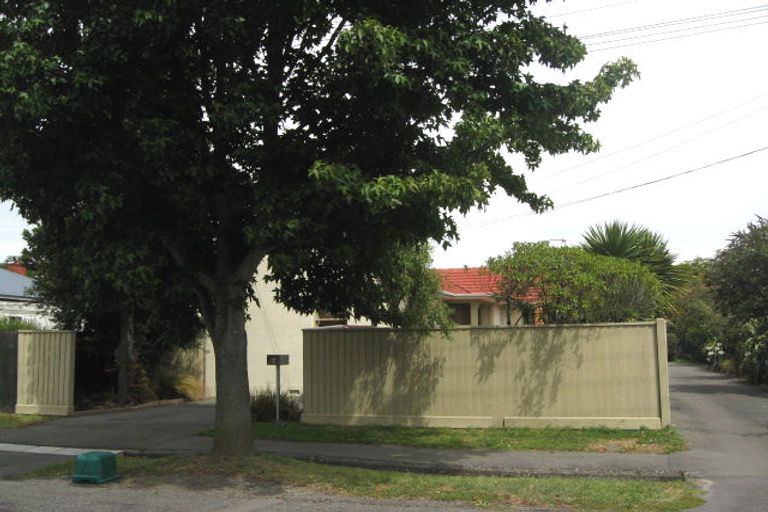 Photo of property in 2/7 Norfolk Street, St Albans, Christchurch, 8052