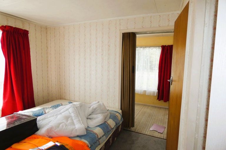 Photo of property in 120 Queen Street, Westport, 7825