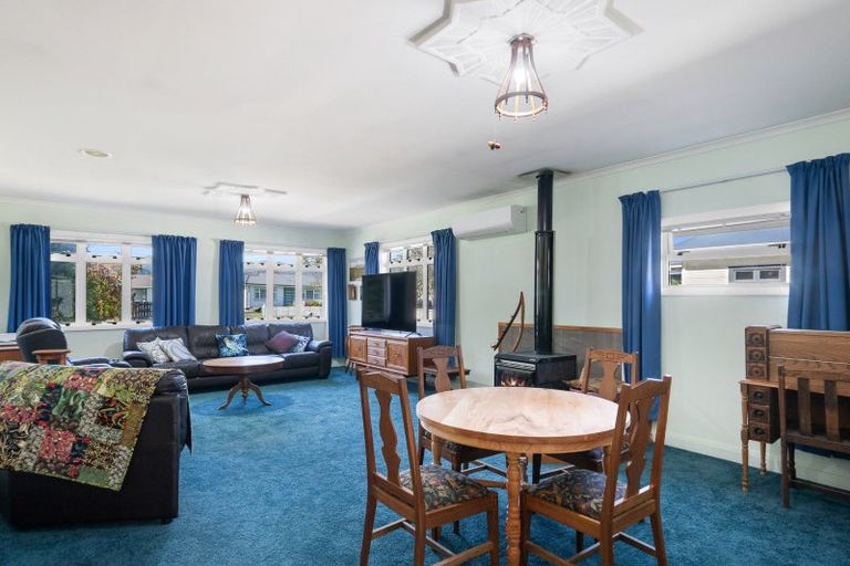 Photo of property in 49 George Street, Levin, 5510