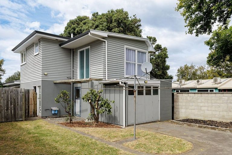 Photo of property in 49 Meeanee Road, Taradale, Napier, 4112