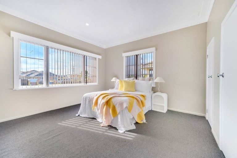 Photo of property in 35 Seddon Avenue, Papatoetoe, Auckland, 2104