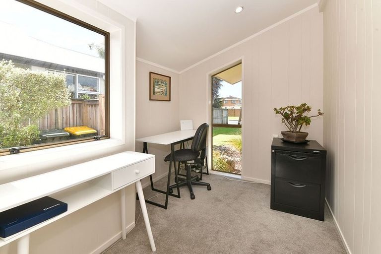 Photo of property in 18 Manly Park Avenue, Manly, Whangaparaoa, 0930