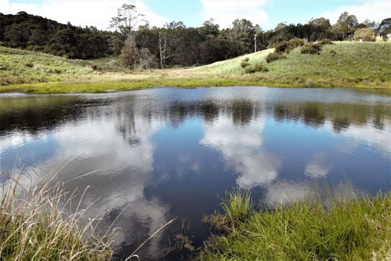 Photo of property in 248 Kanohi Road, Kaukapakapa, 0873
