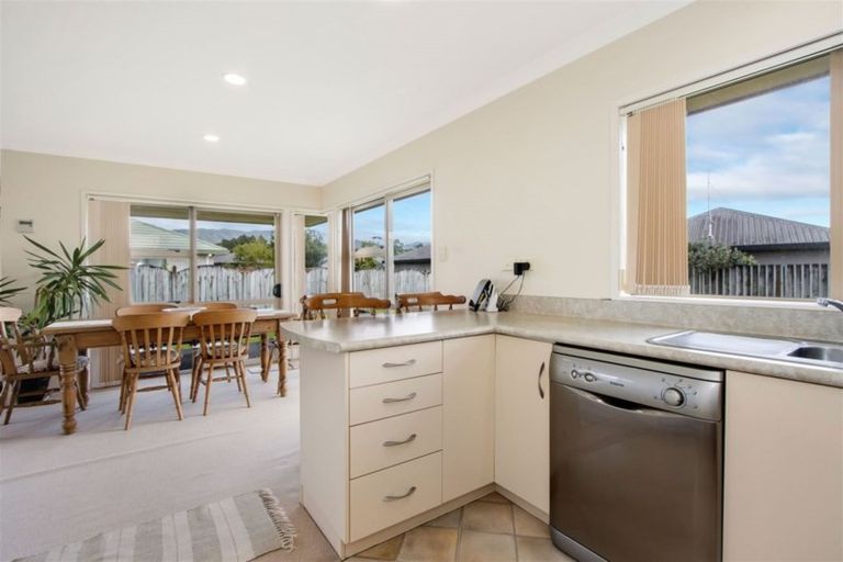 Photo of property in 46 Highfields Drive, Katikati, 3129