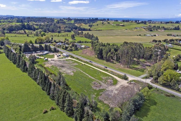 Photo of property in 374 Main Road, Lower Moutere, Upper Moutere, 7175