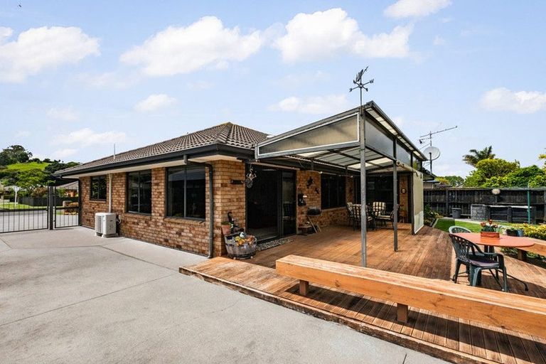 Photo of property in 10 Merrimana Drive, Thames, 3500