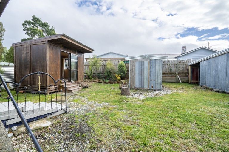 Photo of property in 32 Hastings Street, Ohai, 9635