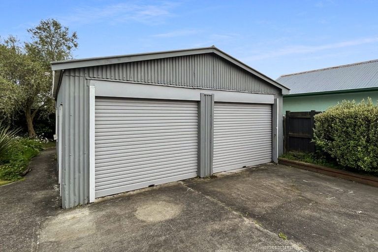 Photo of property in 38 Guy Avenue, Takaro, Palmerston North, 4410