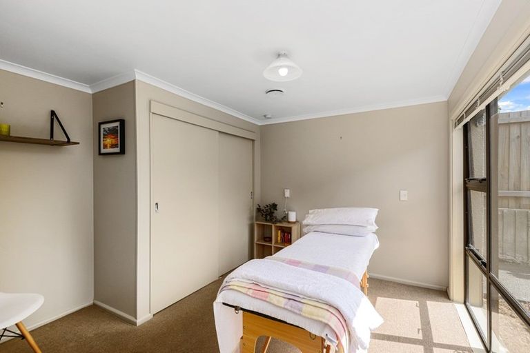 Photo of property in 36 Dyers Pass Road, Cashmere, Christchurch, 8022