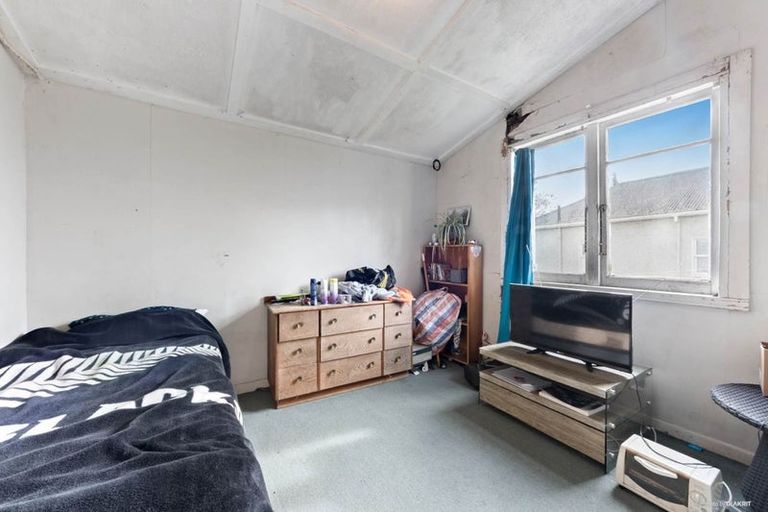 Photo of property in 39b Sunhill Road, Sunnyvale, Auckland, 0612