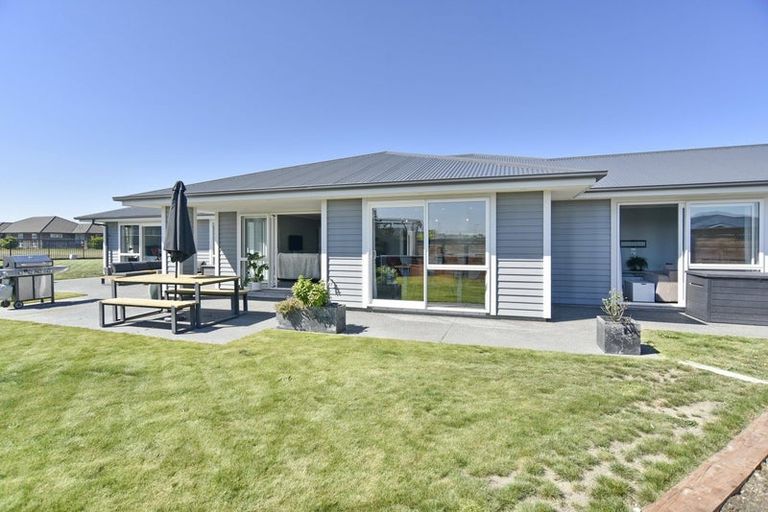 Photo of property in 35 Koura Drive, Rangiora, 7400