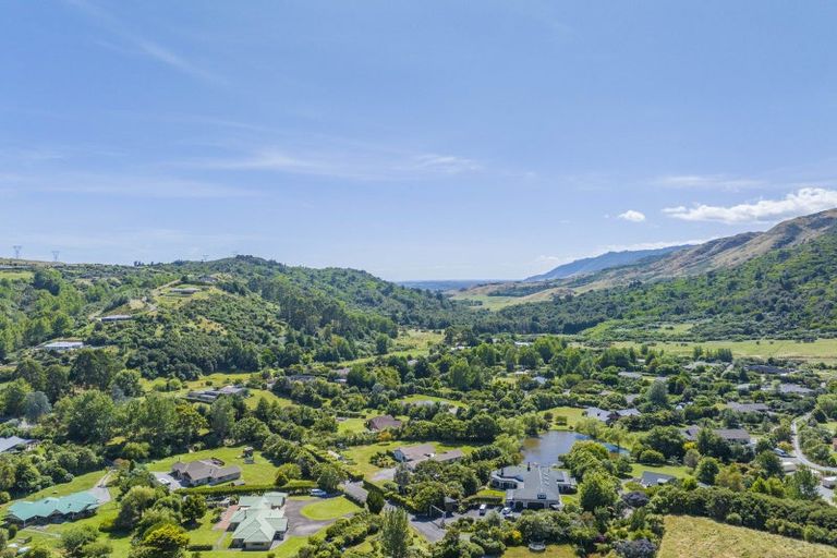Photo of property in 45 Mahaki Road, Nikau Valley, Paraparaumu, 5032