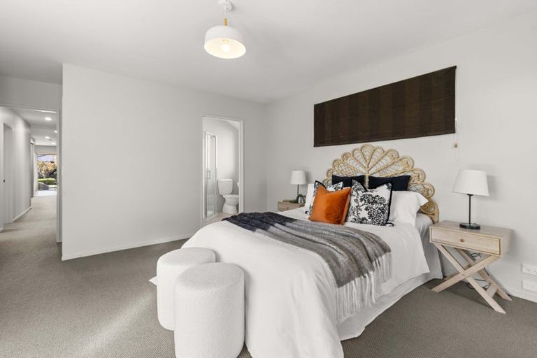 Photo of property in 31 Mokihi Gardens, Hillmorton, Christchurch, 8024