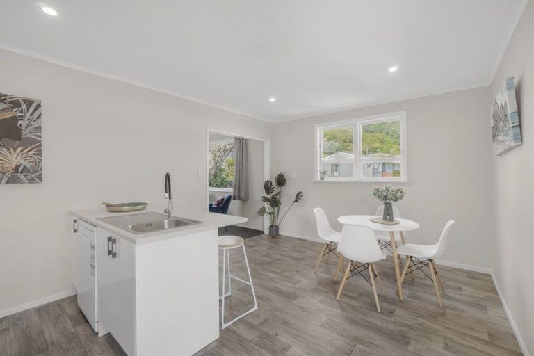 Photo of property in 59 Parenga Street, Wainuiomata, Lower Hutt, 5014