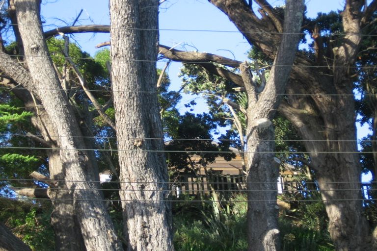 Photo of property in 20 Grays Road, Plimmerton, Porirua, 5026