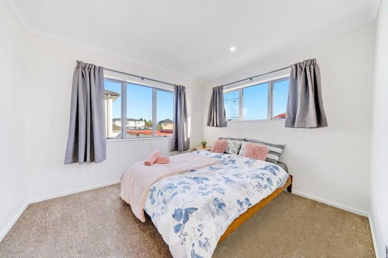 Photo of property in 39 Sunnyside Crescent, Papatoetoe, Auckland, 2025