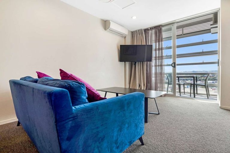 Photo of property in Proximity Apartments, 1605/17 Amersham Way, Manukau, Auckland, 2104