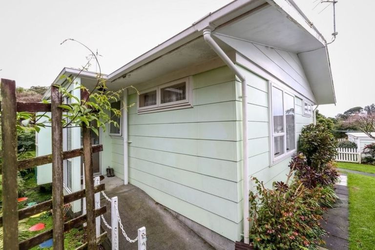 Photo of property in 1/33 Plympton Street, Brooklands, New Plymouth, 4310