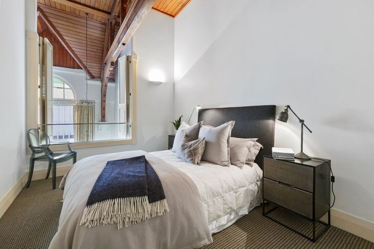 Photo of property in Whitmore Apartments, 1b/7 Stout Street, Wellington Central, Wellington, 6011