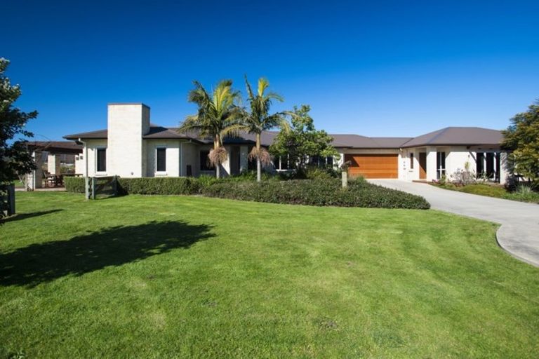 Photo of property in 17 Cameron Road, Makauri, Gisborne, 4071