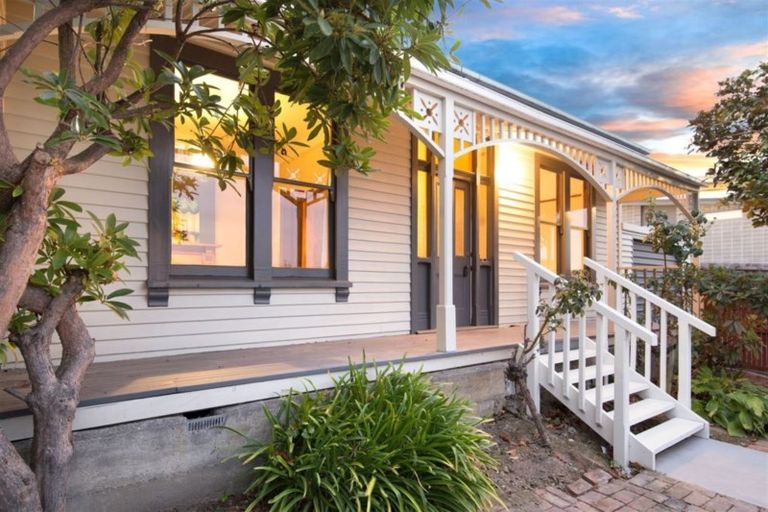 Photo of property in 85 Caledonian Road, St Albans, Christchurch, 8014