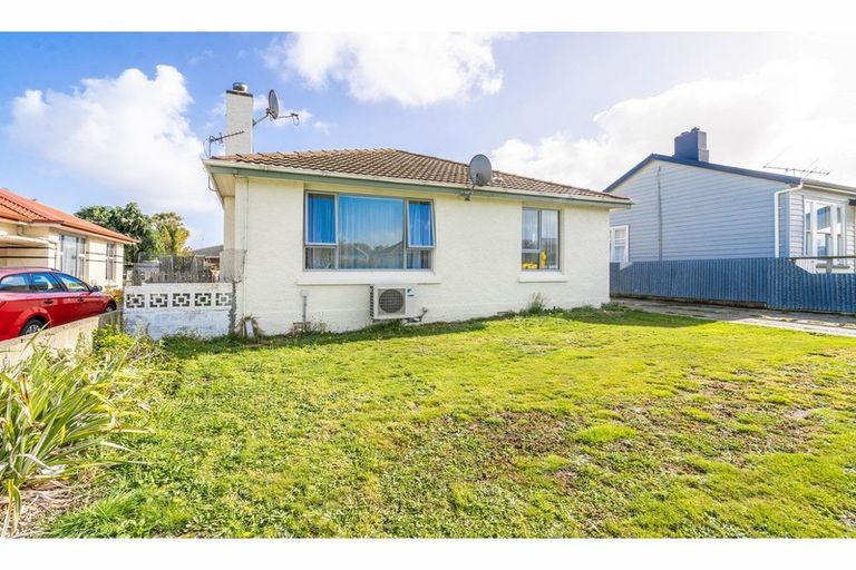 Photo of property in 235 Princes Street, Strathern, Invercargill, 9812