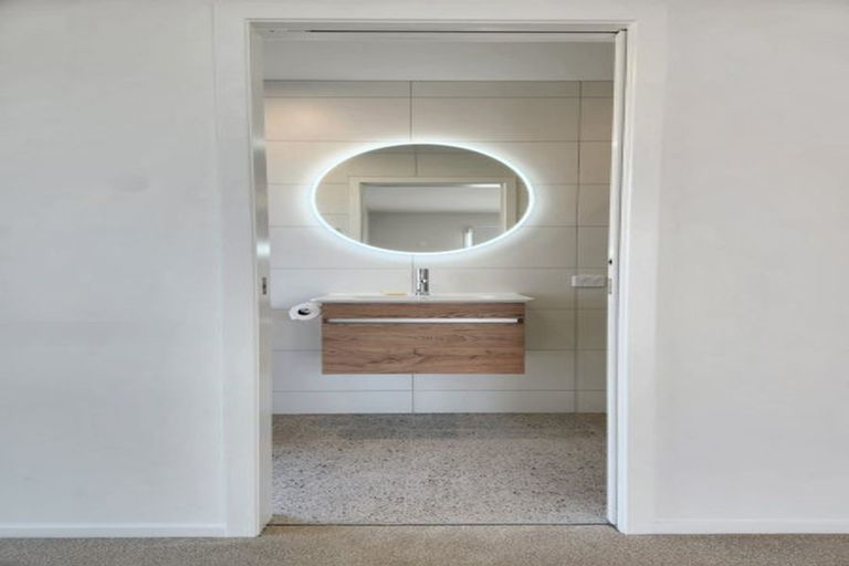 Photo of property in 53 Longview Drive, Lake Hawea, 9382