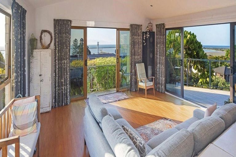 Photo of property in 27 Tresillian Avenue, Marybank, Nelson, 7010