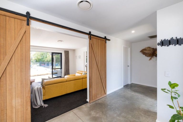 Photo of property in 83 Mcelwee Street, Jervoistown, Napier, 4112